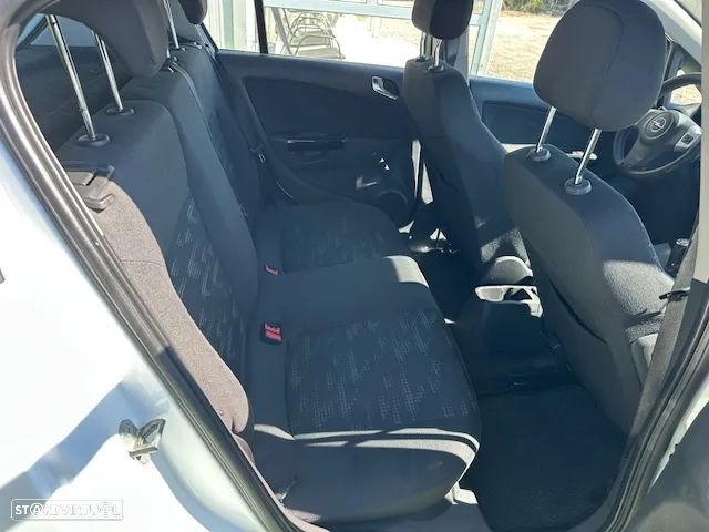 Opel Corsa 1.3 CDTi City - 11