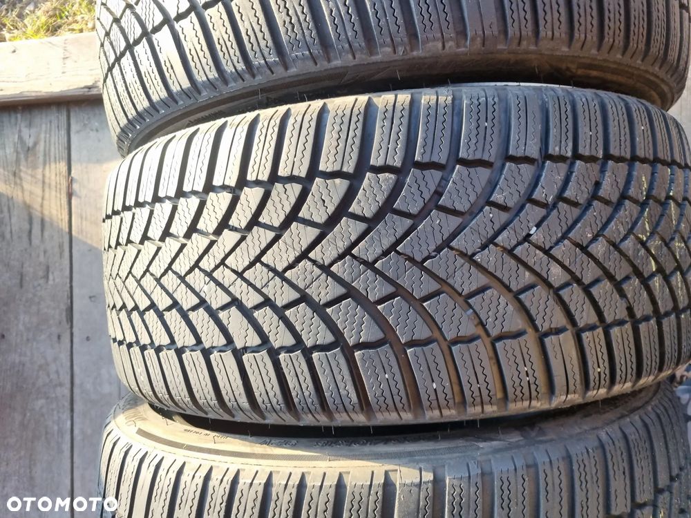 Opony BRIDGESTONE BLIZZAK LM005 225/40R18 92V,XL 2022r 7,5/6,8mm bdb stan - 4