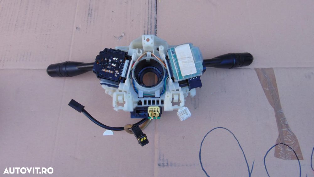 Banda volan+bloc lumini Mitsubishi Colt an 2004-2012 cod MR979369 - 8