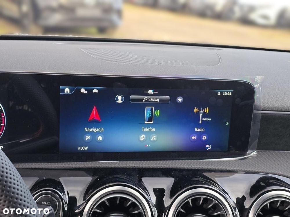 Mercedes-Benz Klasa A 200 7G-DCT AMG Line - 16