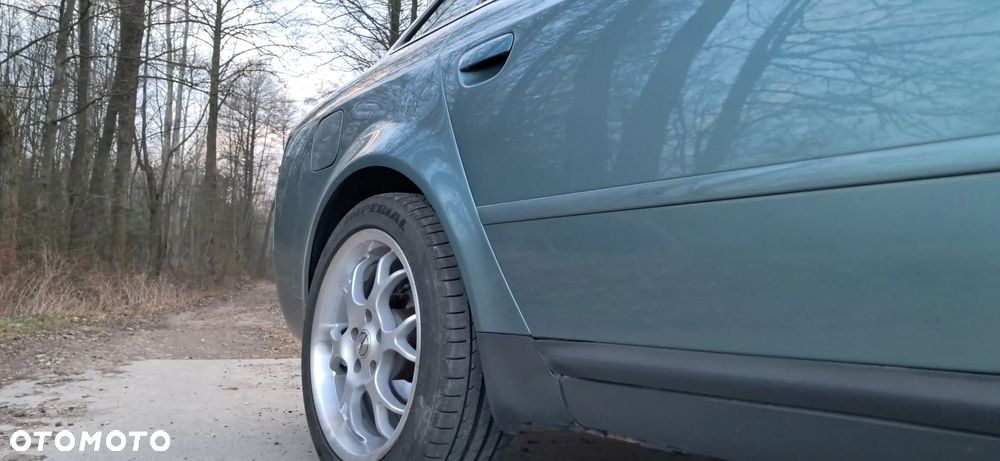 Audi A6 Limousine 2.4 - 10