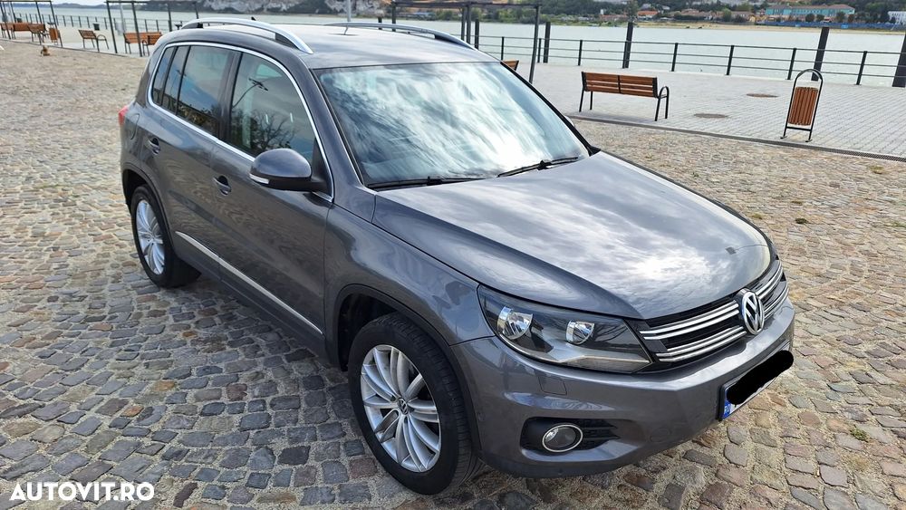 Volkswagen Tiguan - 10