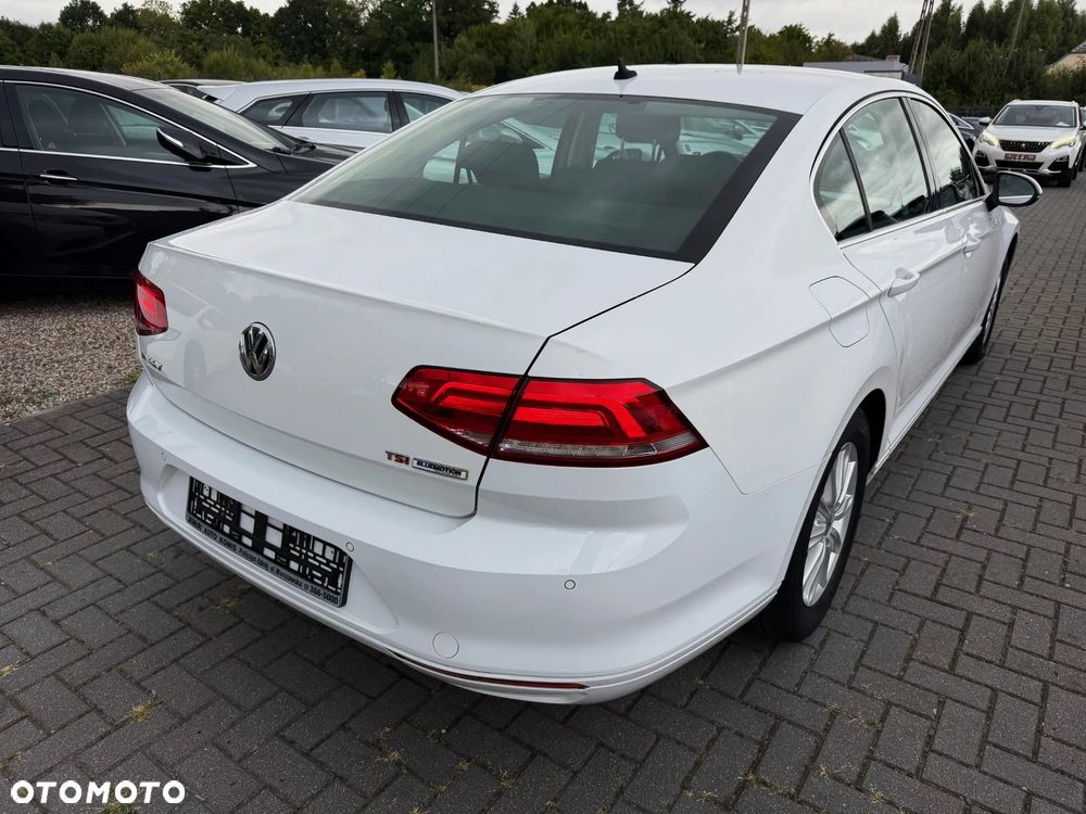 Volkswagen Passat 1.4 TSI BMT ACT Comfortline DSG - 4