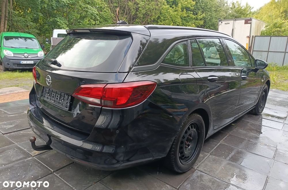 Opel Astra - 8