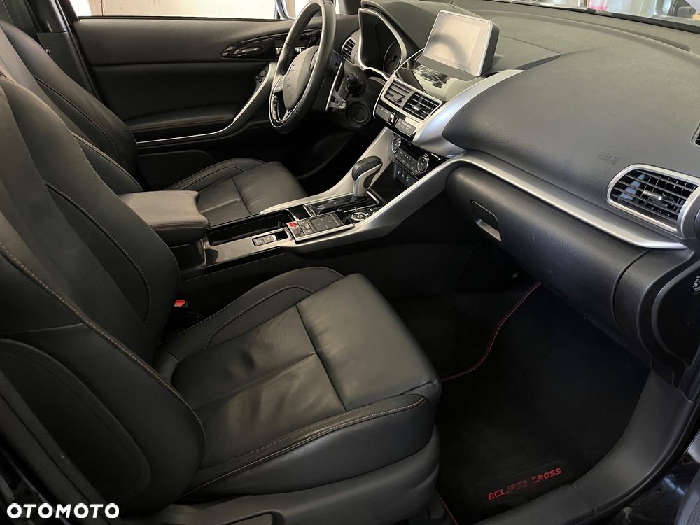 Mitsubishi Eclipse Cross 1.5 T Intense Plus CVT 4WD - 23