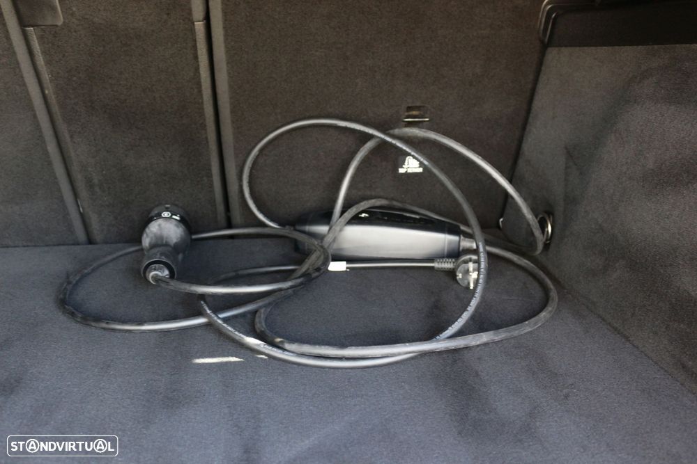 Mercedes-Benz GLE 350 de 4Matic - 48