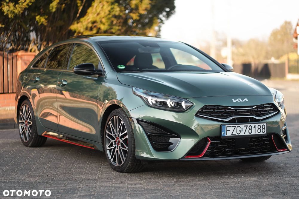 Kia ProCeed 1.6 T-GDI GT DCT - 1