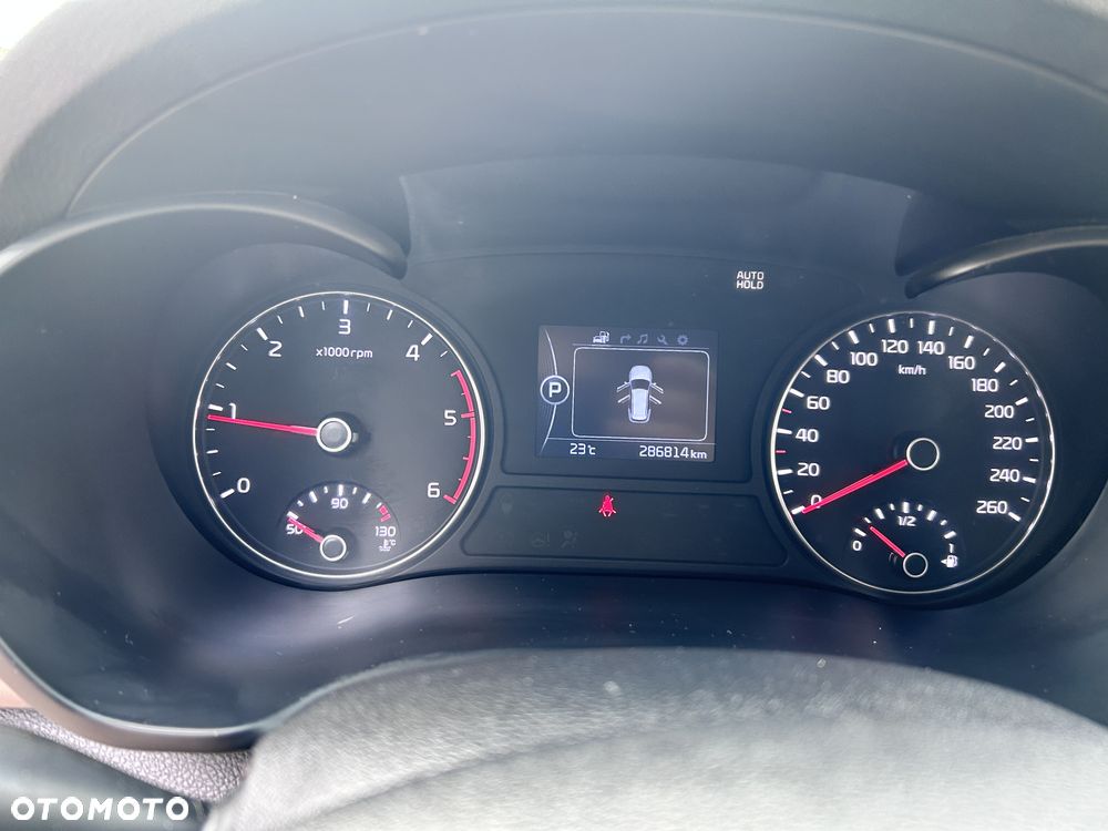 Kia Optima 1.7 CRDI L DCT - 11