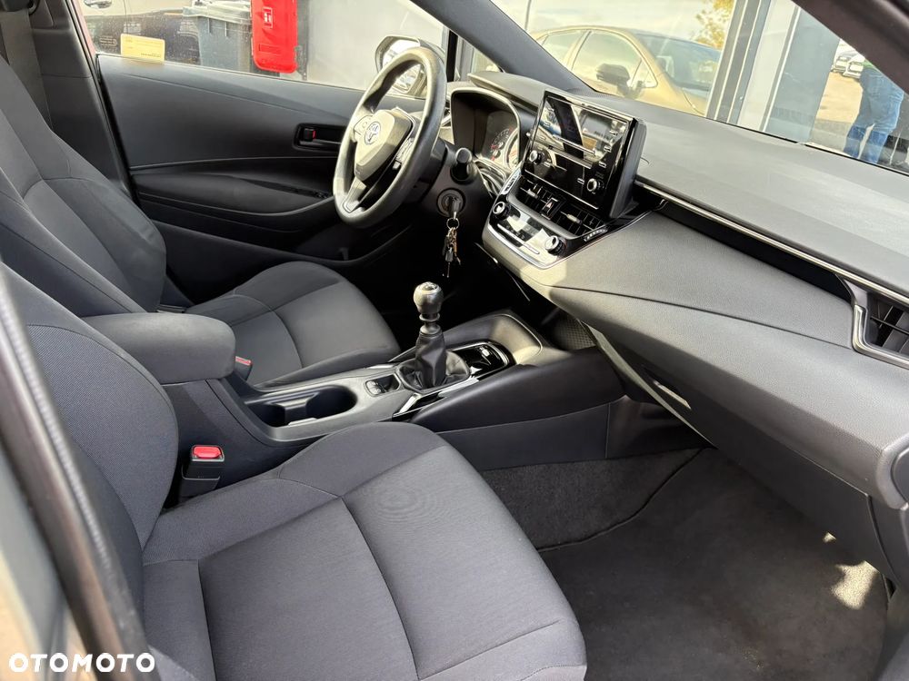 Toyota Corolla 1.2 T Active - 21