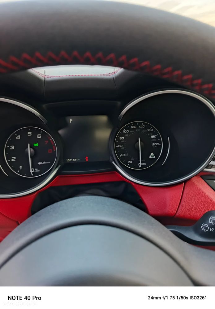 Alfa Romeo Stelvio V6 2.9 Bi-Turbo AT8-Q4 Quadrifoglio - 14