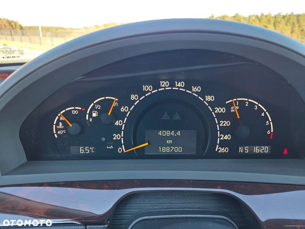 Mercedes-Benz Klasa S 500 4Matic - 9