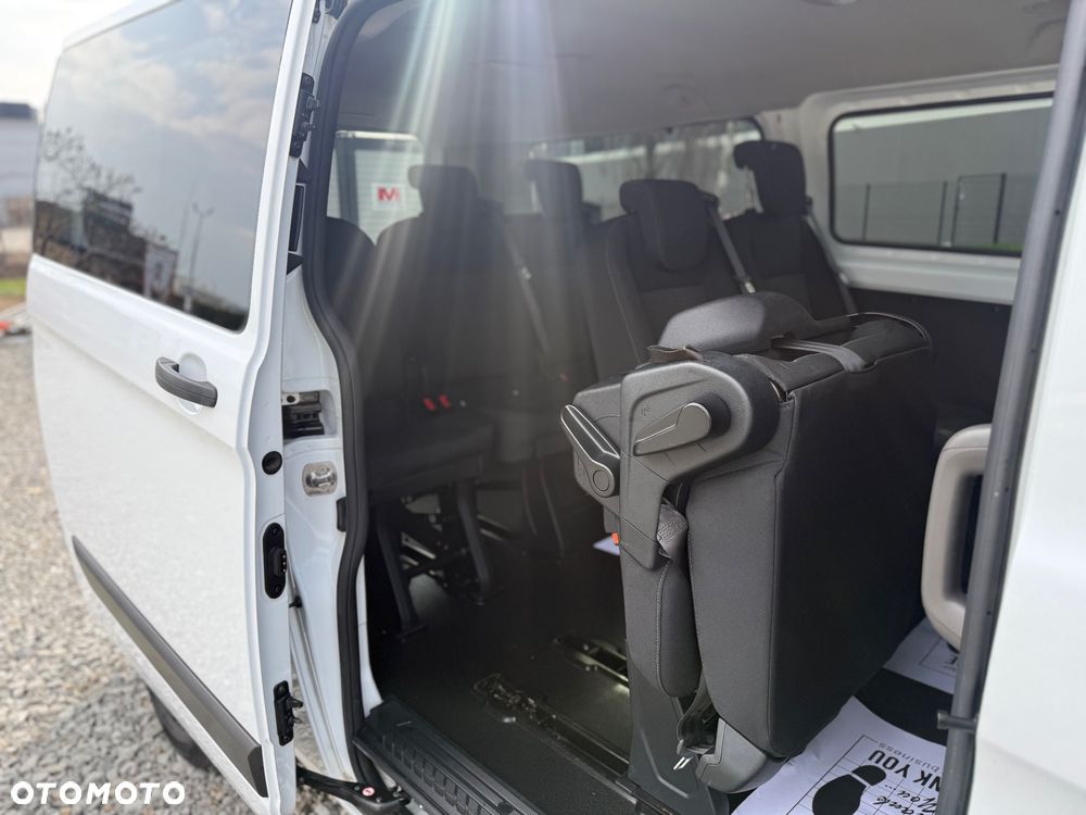 Ford Transit Custom - 11