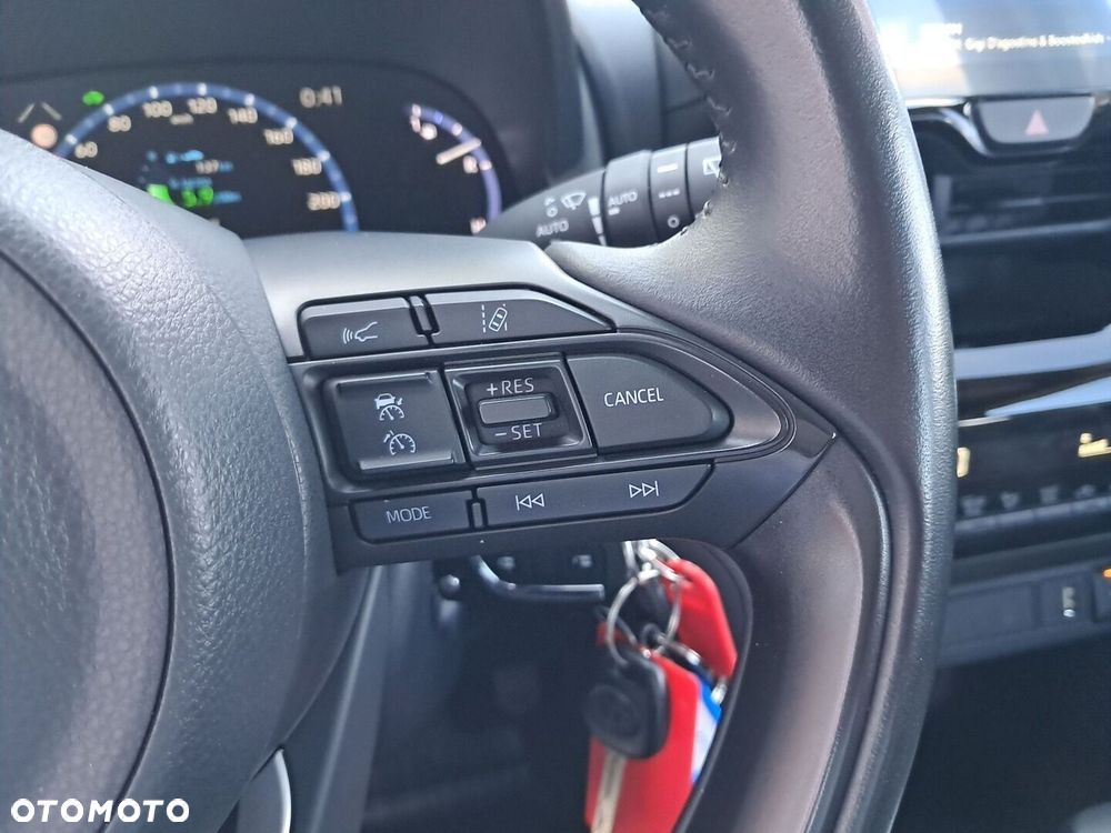 Toyota Yaris Cross Hybrid 1.5 Comfort 4x4 - 20