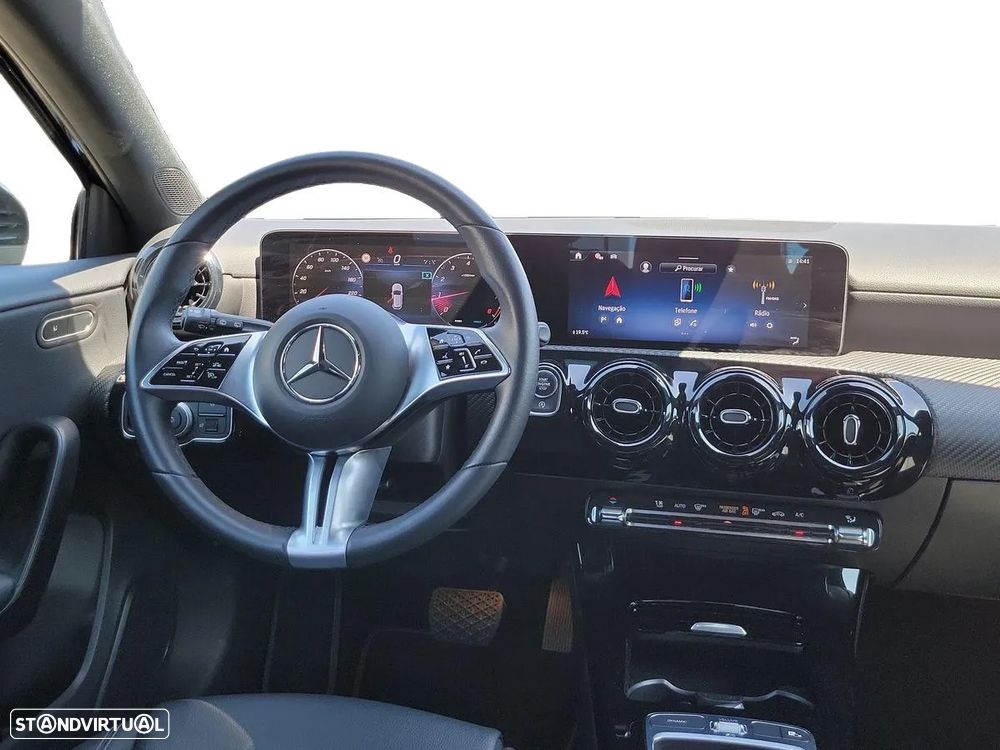 Mercedes-Benz A 200 Standard - 14