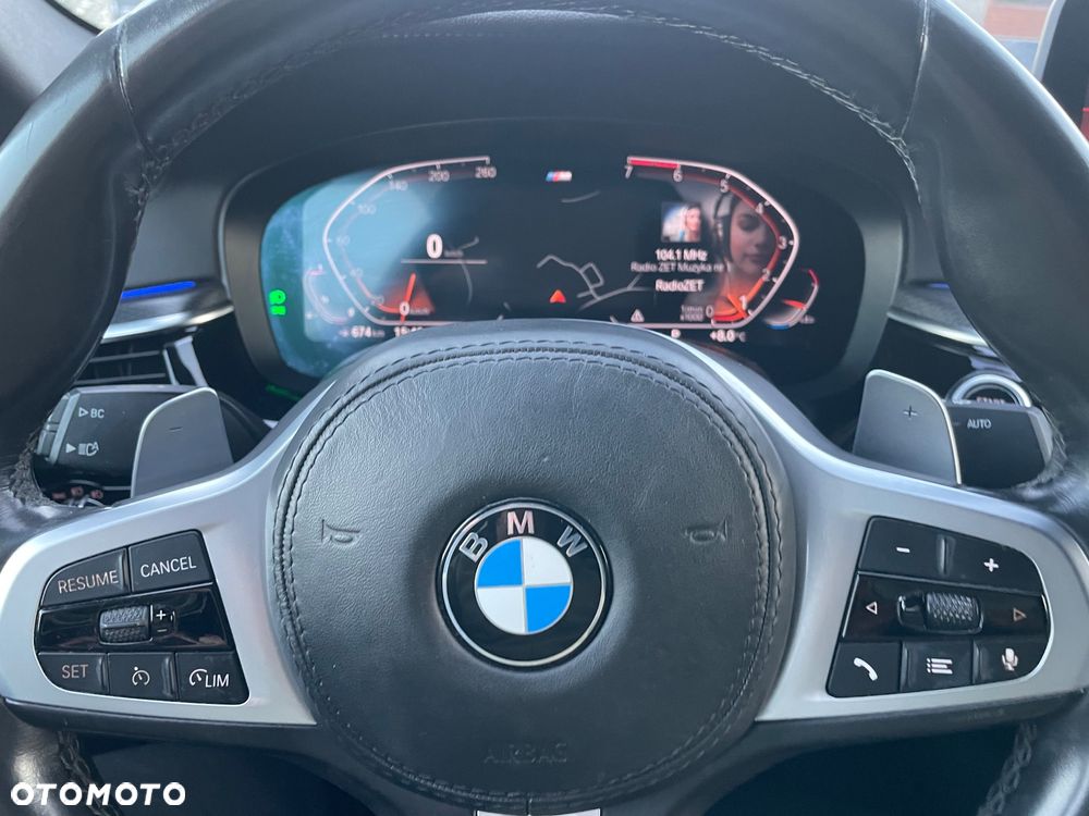 BMW Seria 5 520i M Sport sport - 33