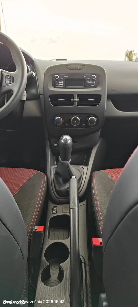 Renault Clio 1.5 dCi Alize - 19
