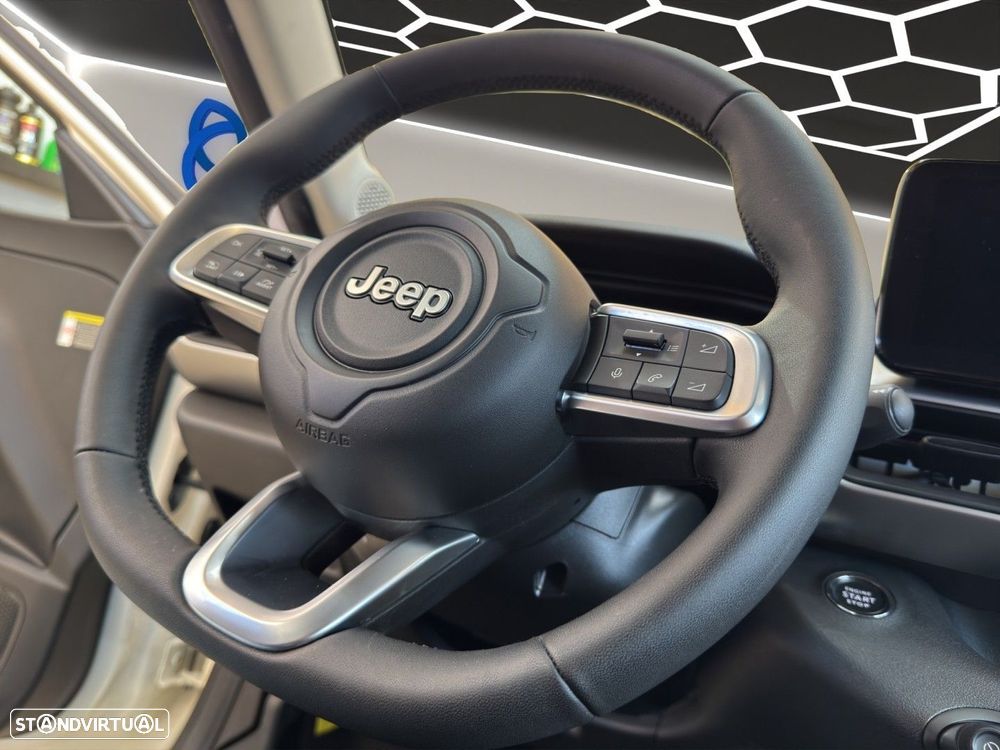 Jeep Avenger 1.2 e-Hybrid Longitude DCT - 13