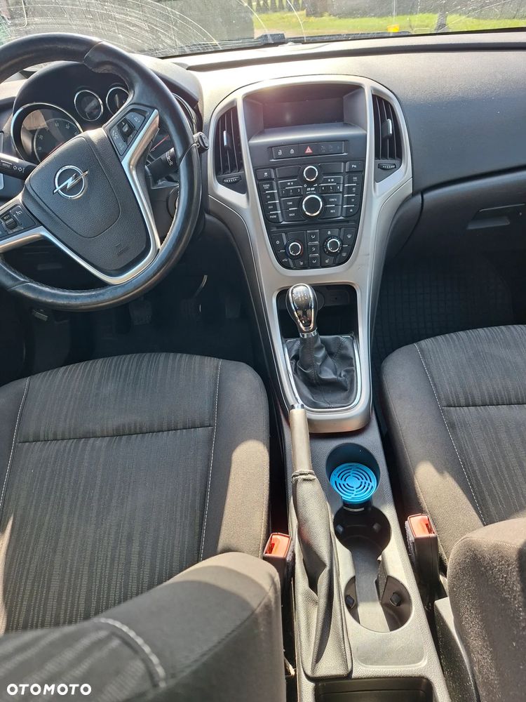 Opel Astra 1.4 T Sport - 8