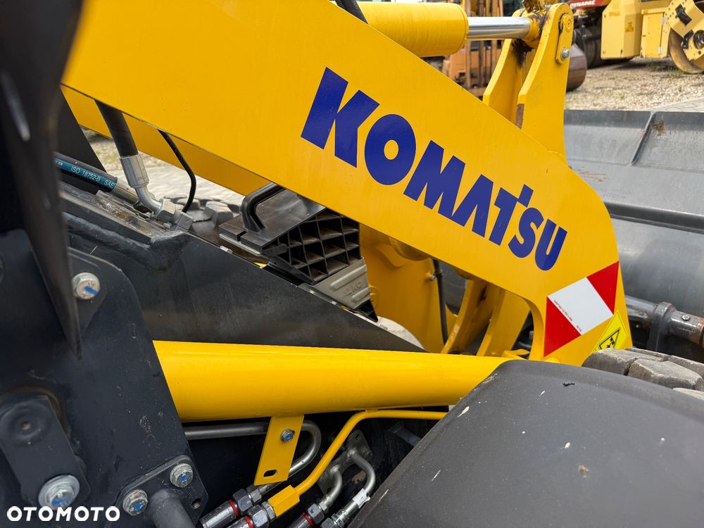 Komatsu WA80M-8EO - 15