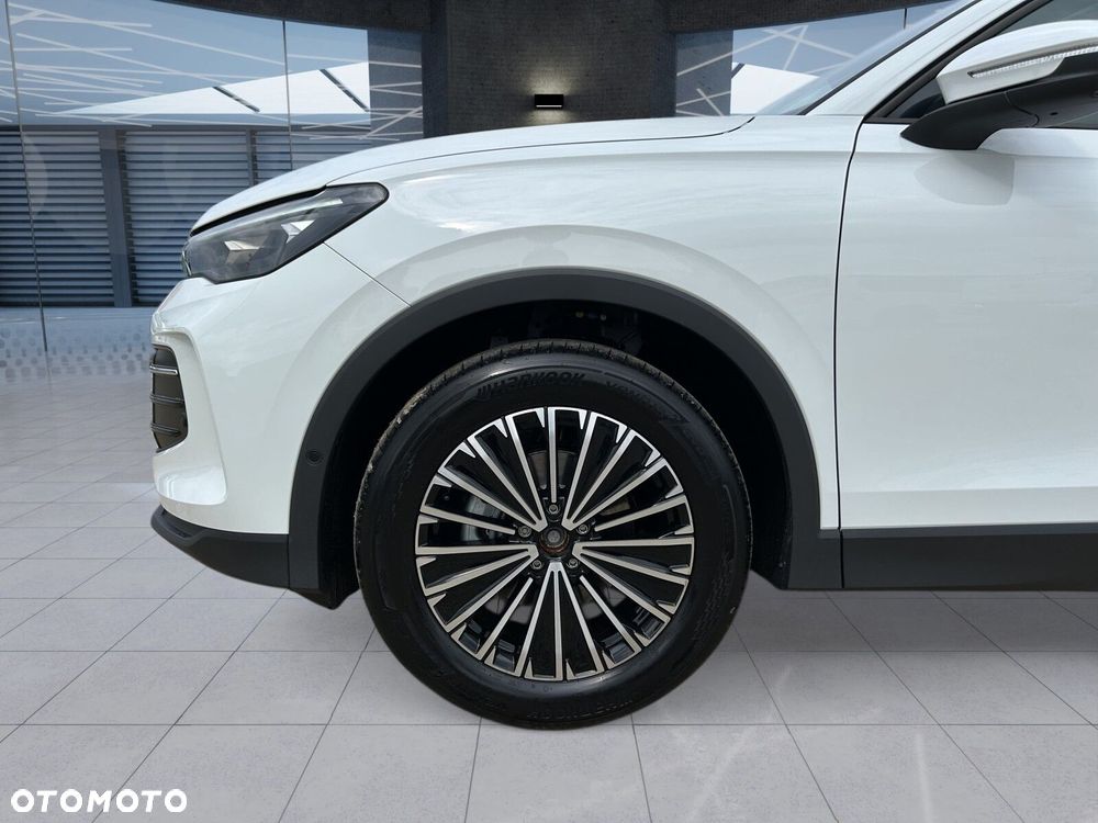 Volkswagen Tiguan - 33