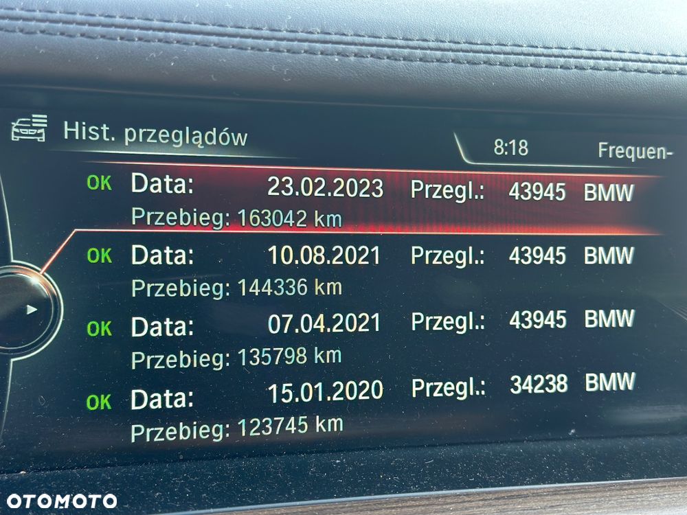 BMW Seria 7 730d xDrive - 32