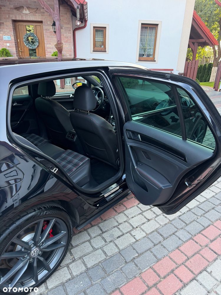 Volkswagen Golf 2.0 TSI BMT GTI DSG - 26