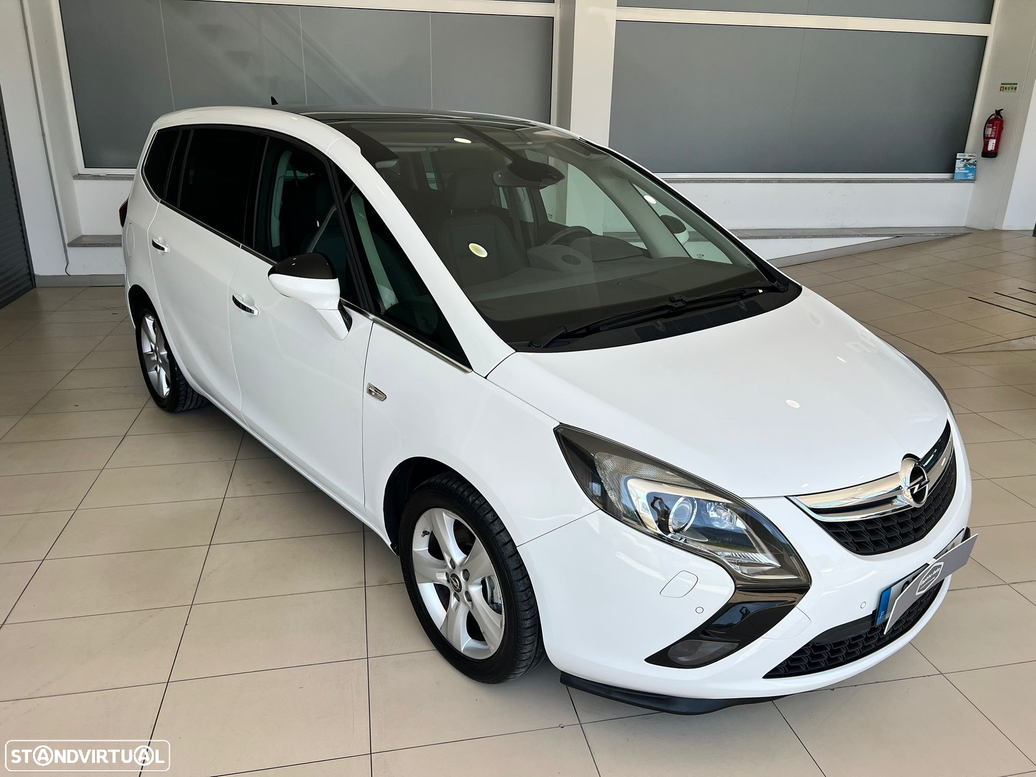 Opel Zafira 2.0 CDTi Cosmo - 28