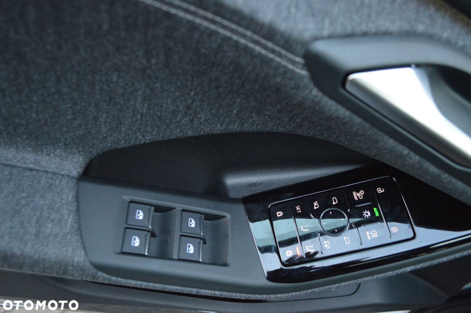 Audi Q6 e-tron - 13