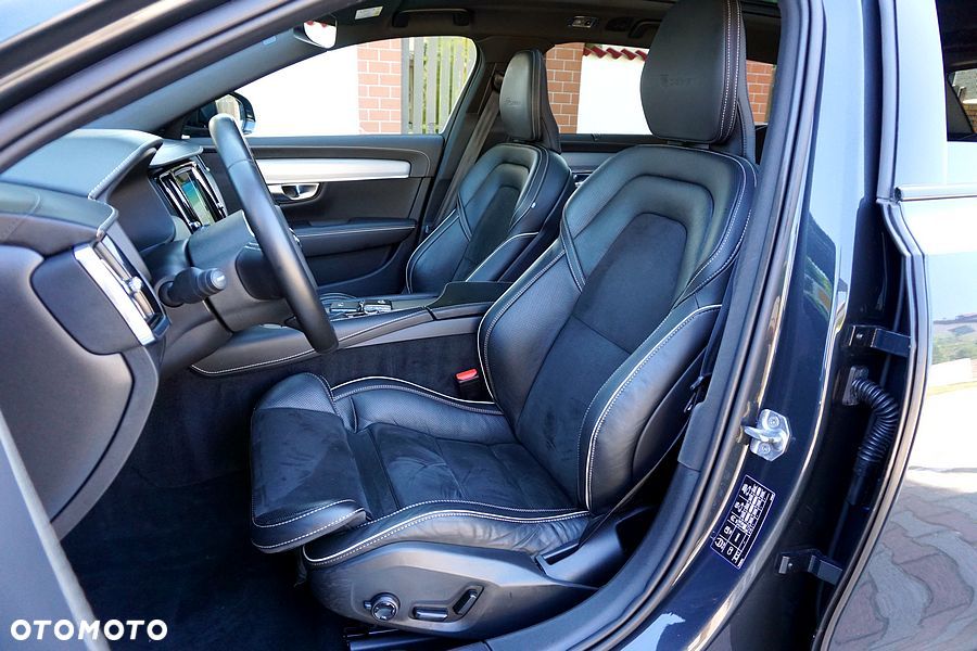 Volvo V90 D3 Geartronic R Design - 19
