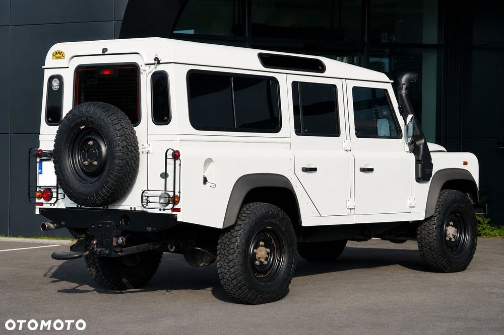 Land Rover Defender 2.4 TD4 SE - 4