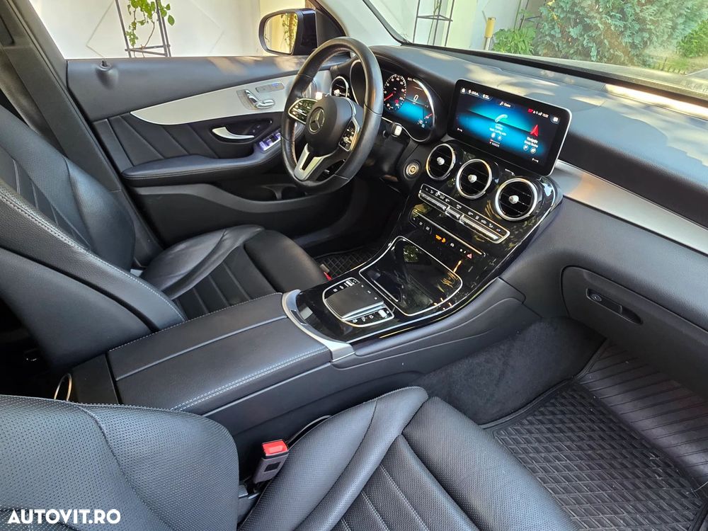 Mercedes-Benz GLC - 7
