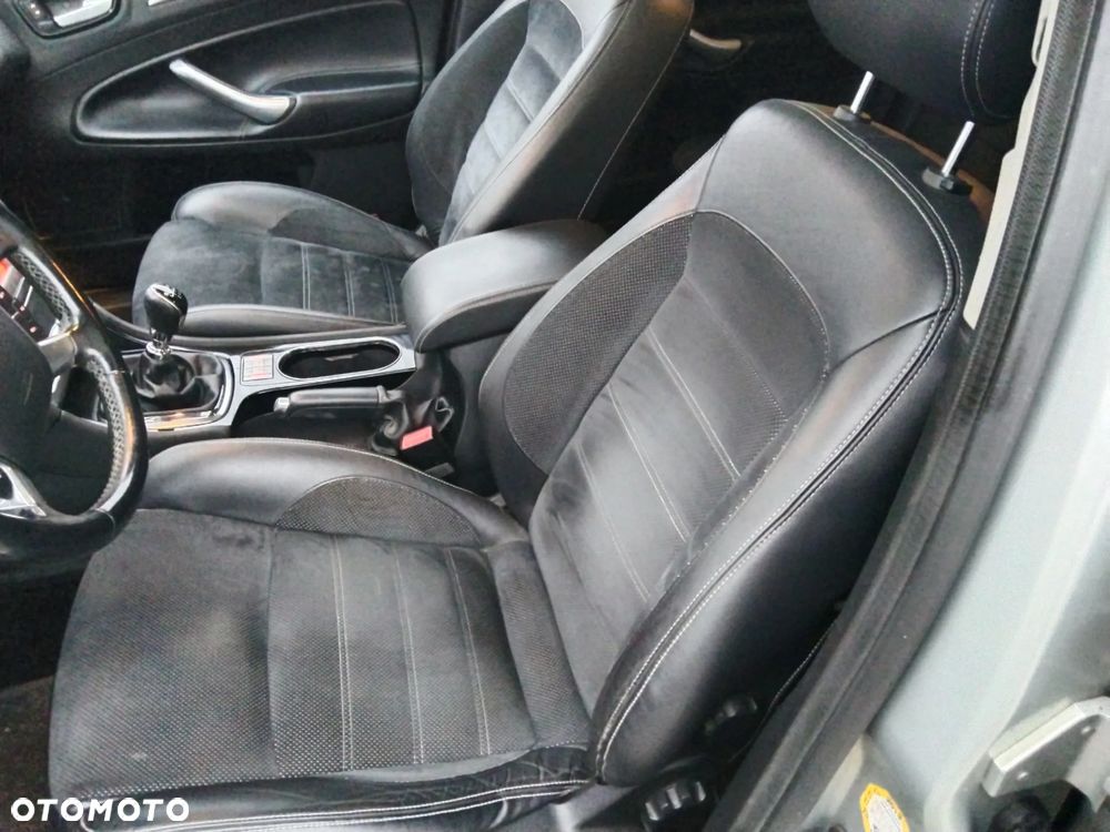 Ford Mondeo 2.0 TDCi Viva Titanium - 23