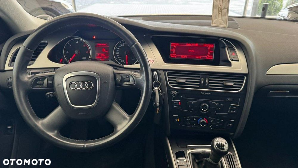 Audi A4 Limousine 2.0 TDI - 17
