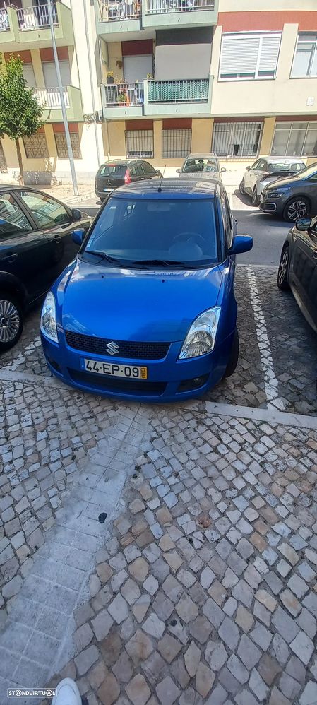 Suzuki Swift - 1