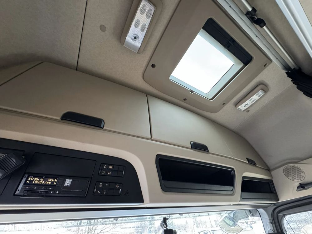 Mercedes-Benz Actros 1853 Low Liner - 10