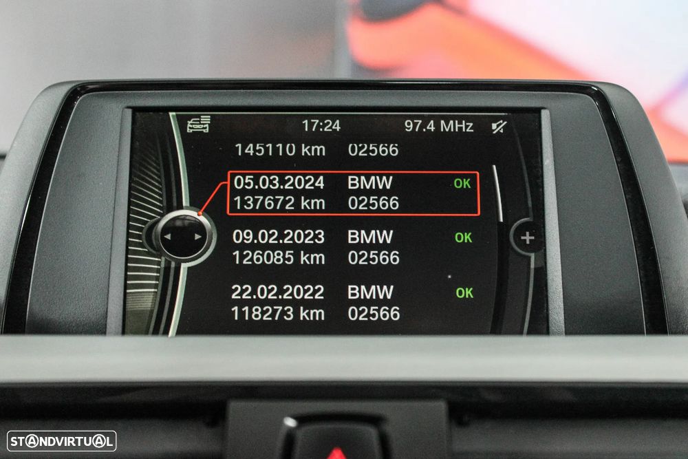 BMW 318 d Auto Line Sport - 30
