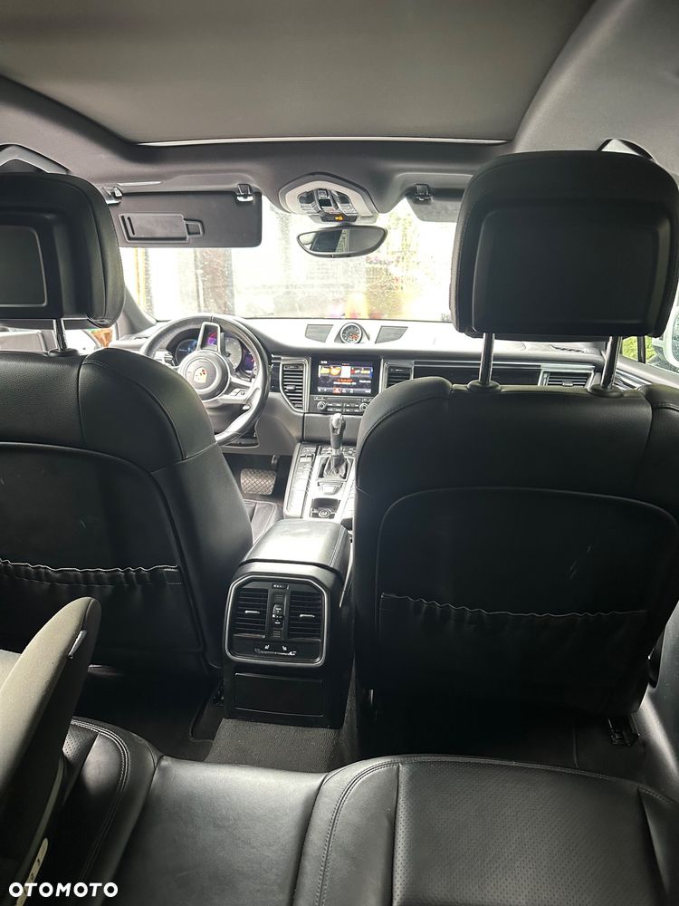 Porsche Macan S - 8