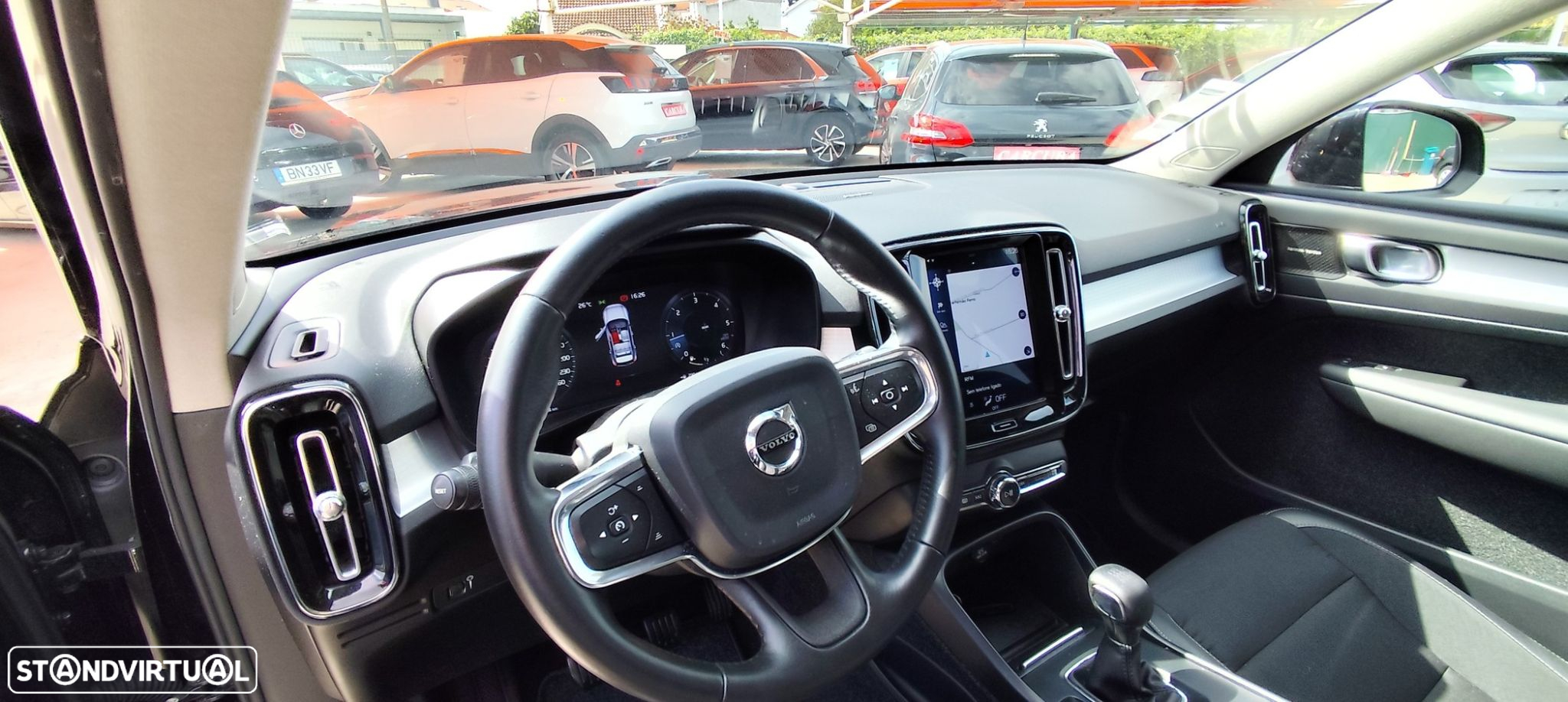 Volvo EX40 - 28