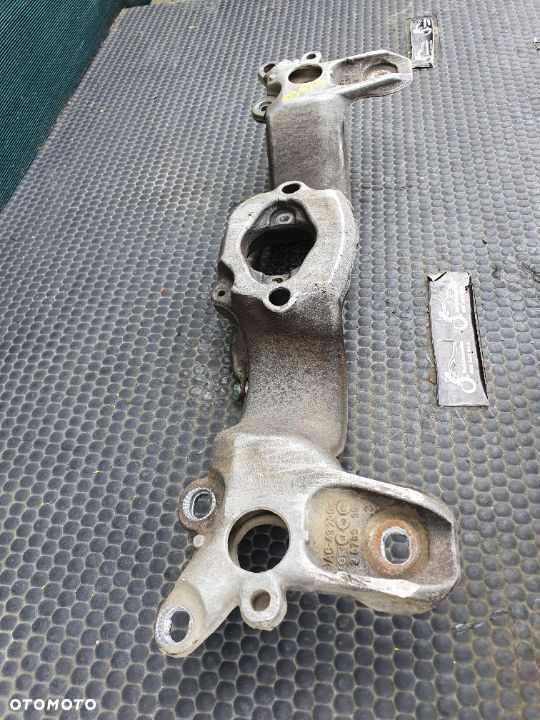 Łapa Wspornik 8E0399263S Poduszka Podpora Belka Skrzyni Skrzynia Biegów Audi A4 B6 B7 - 4