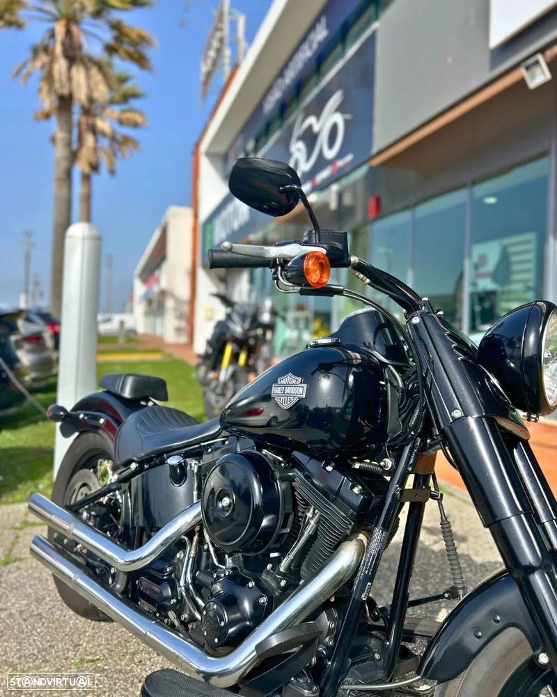 Harley-Davidson FLST - 2