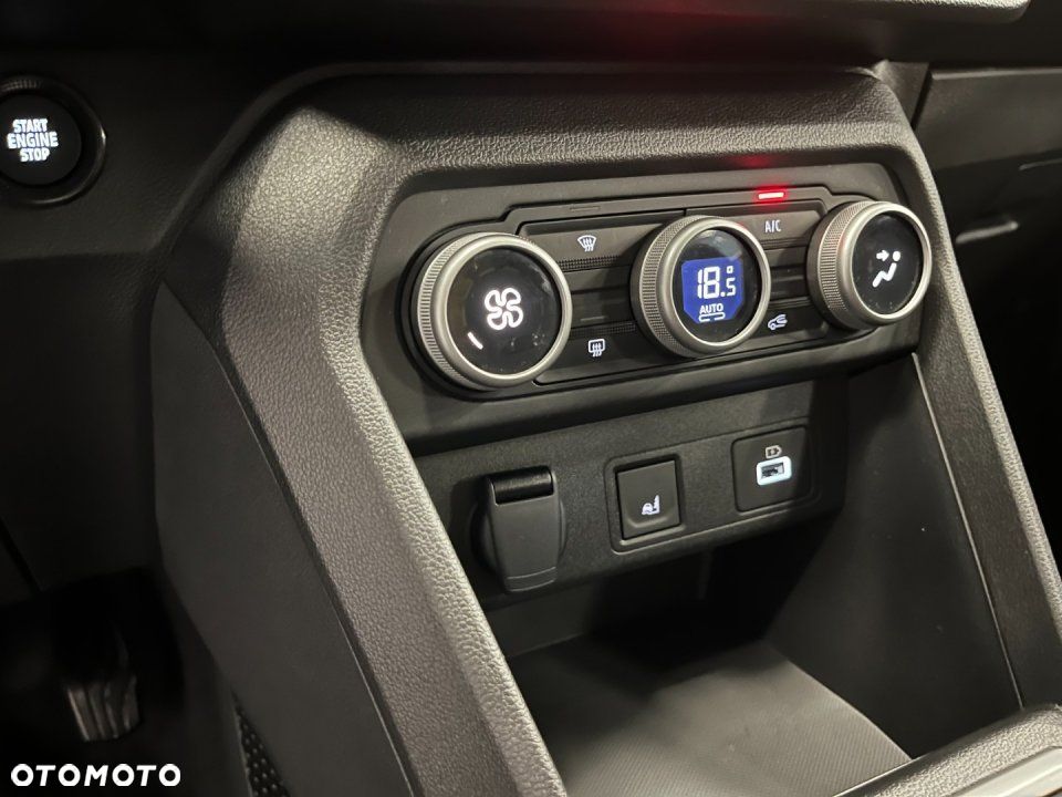 Dacia Sandero - 11
