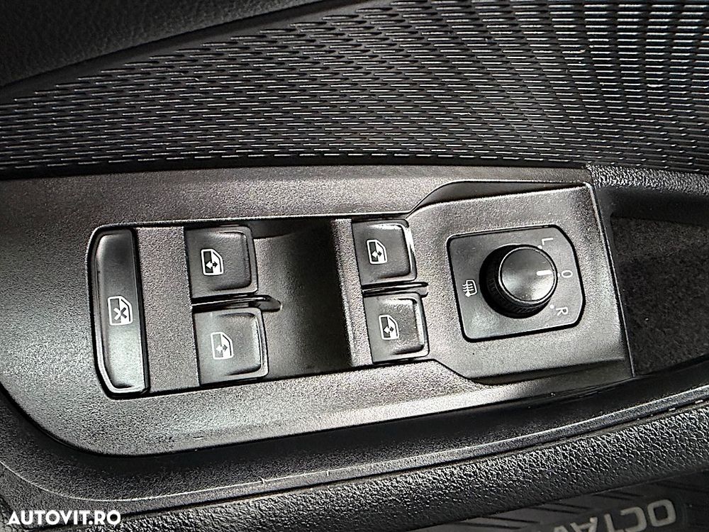 Skoda Octavia 2.0 TDI DSG Ambition - 15