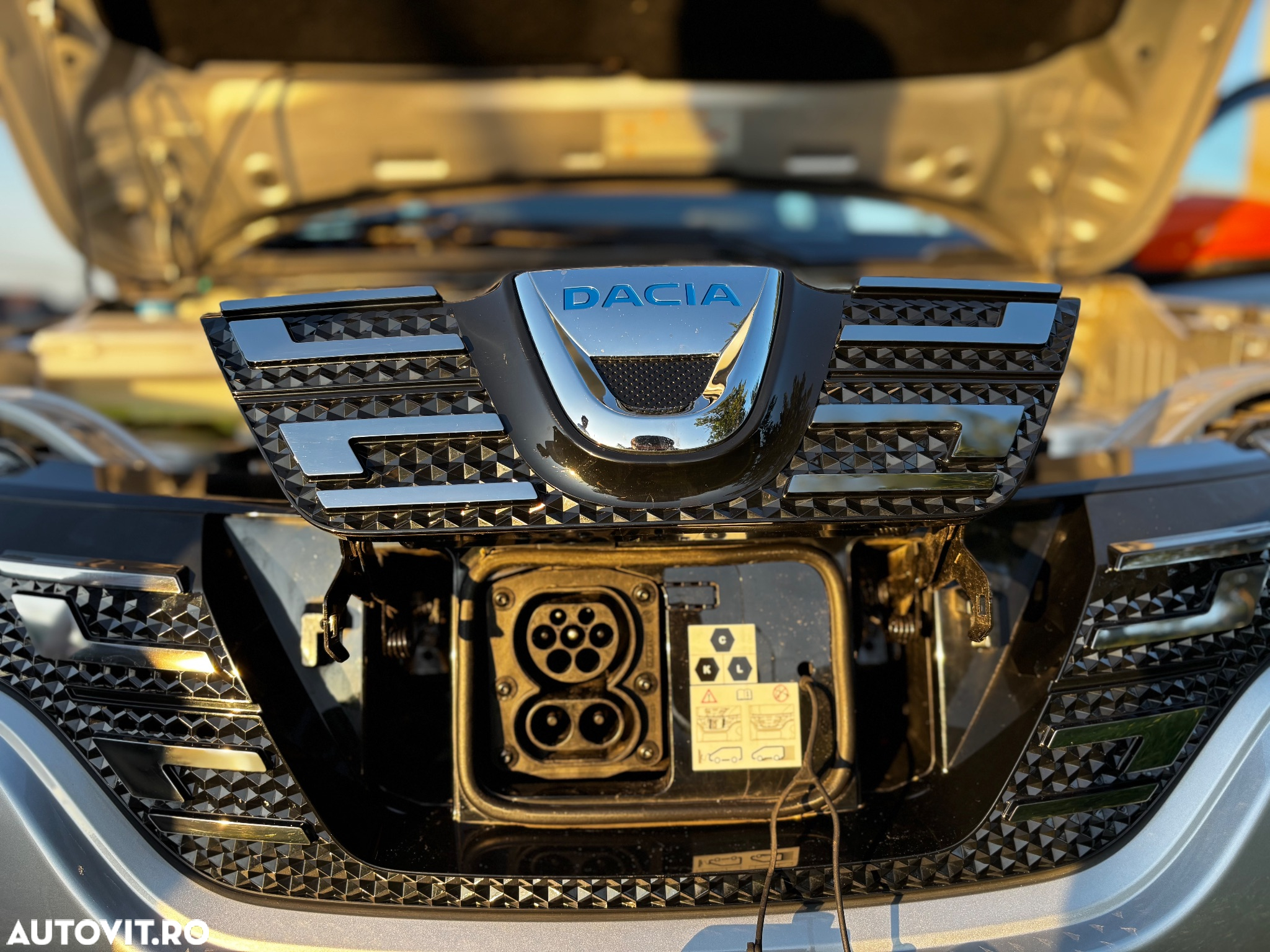 Dacia Spring - 5