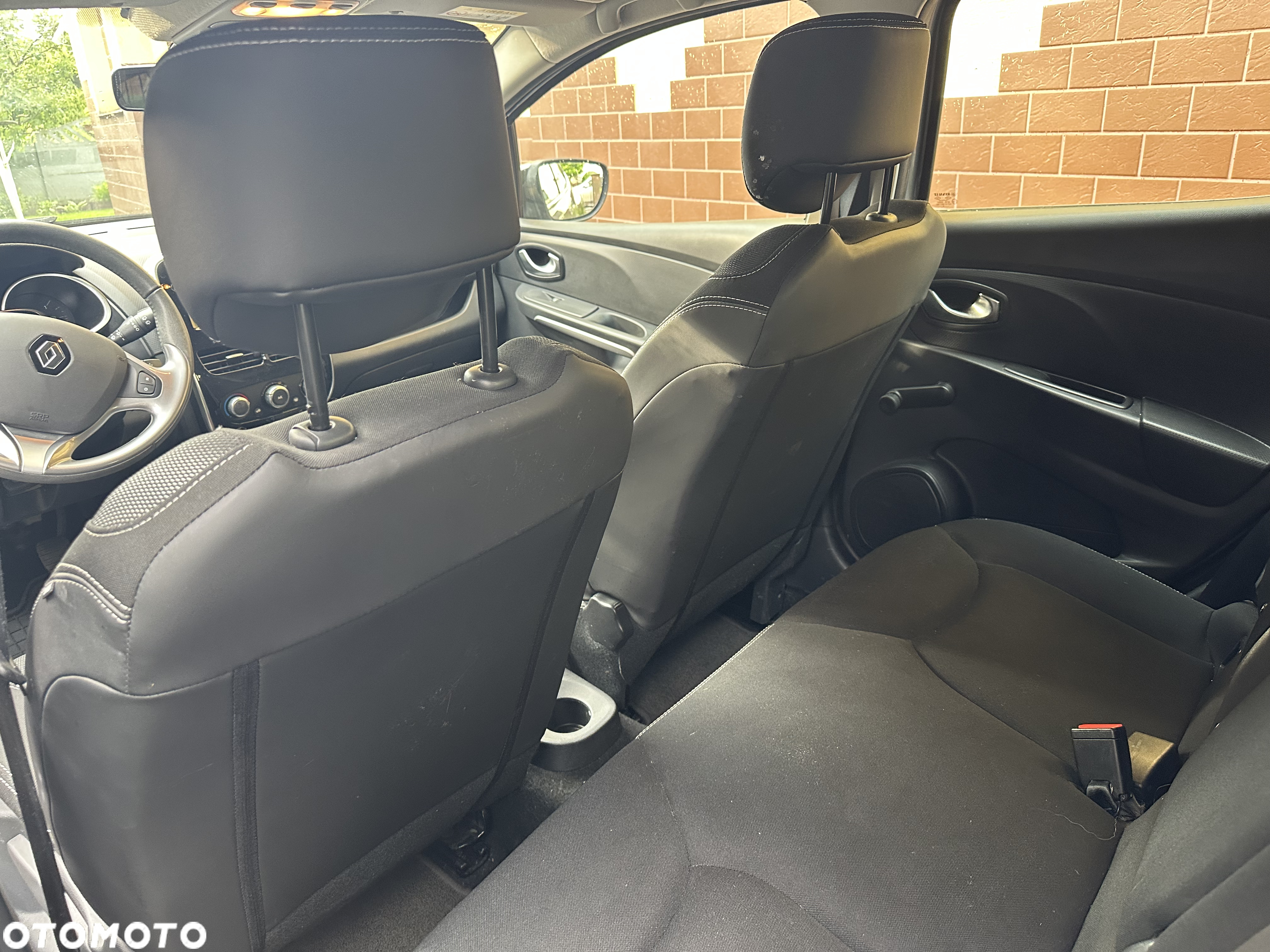 Renault Clio - 12