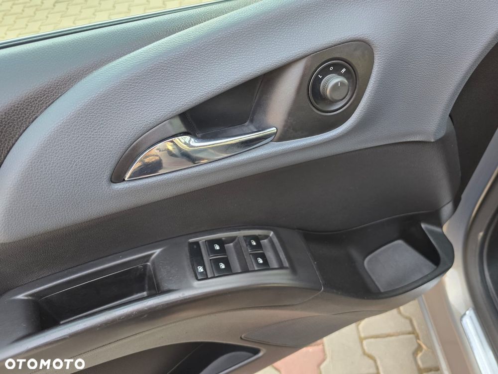 Opel Meriva 1.4 Ecoflex Innovation - 29