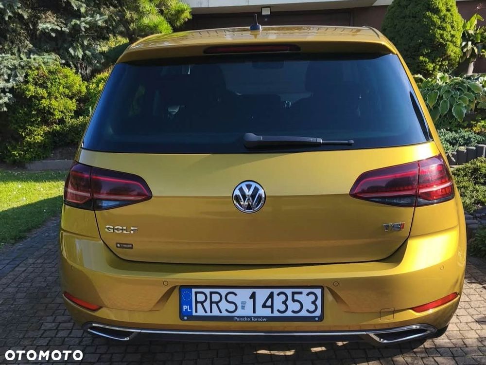 Volkswagen Golf 1.4 TSI BMT Highline - 17