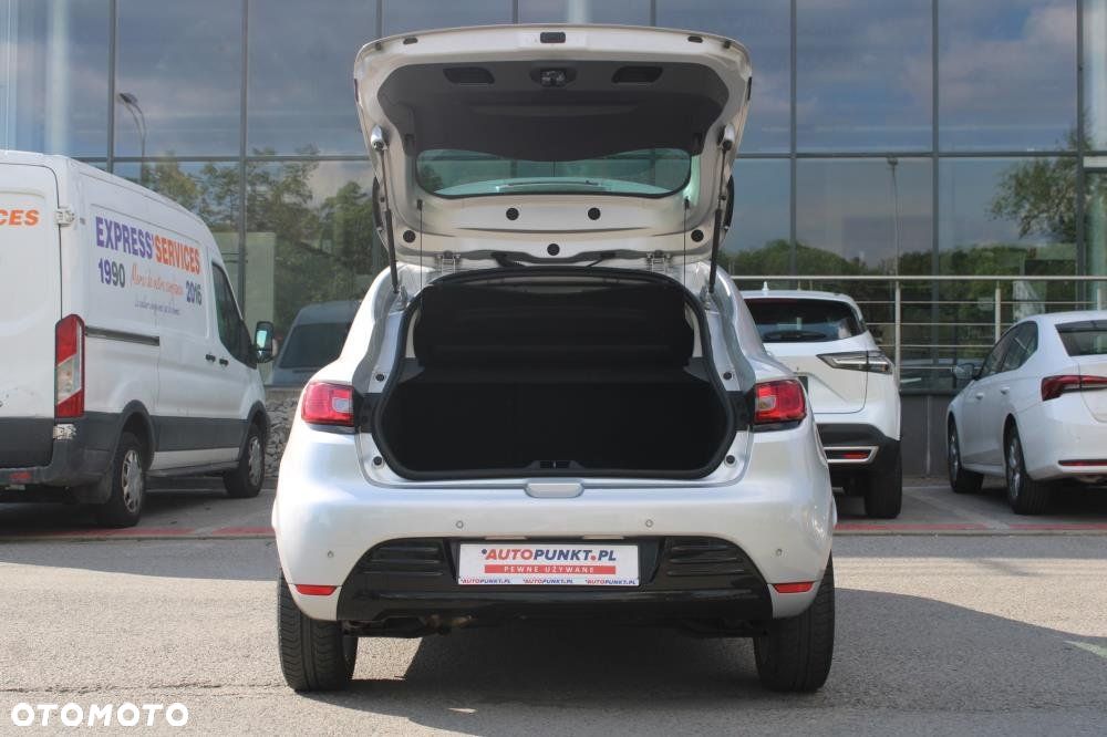 Renault Clio - 33