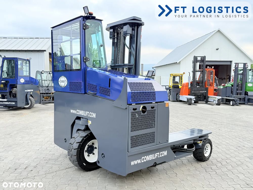 Combilift WÓZEK CZTEROKIERUNKOWY - WIELOKIERUNKOWY | COMBILIFT C4000S | GAS | TRIPLEX 5550MM | POZYCJONER WIDEŁ | WOLNY SKOK | NOWE OPONY | PO SERWISIE | STAN IDEALNY | Szeroka oferta wózków czterokierunkowych i bocznych, dopasowanych do różnorodnych potrzeb i zastosowań - 7