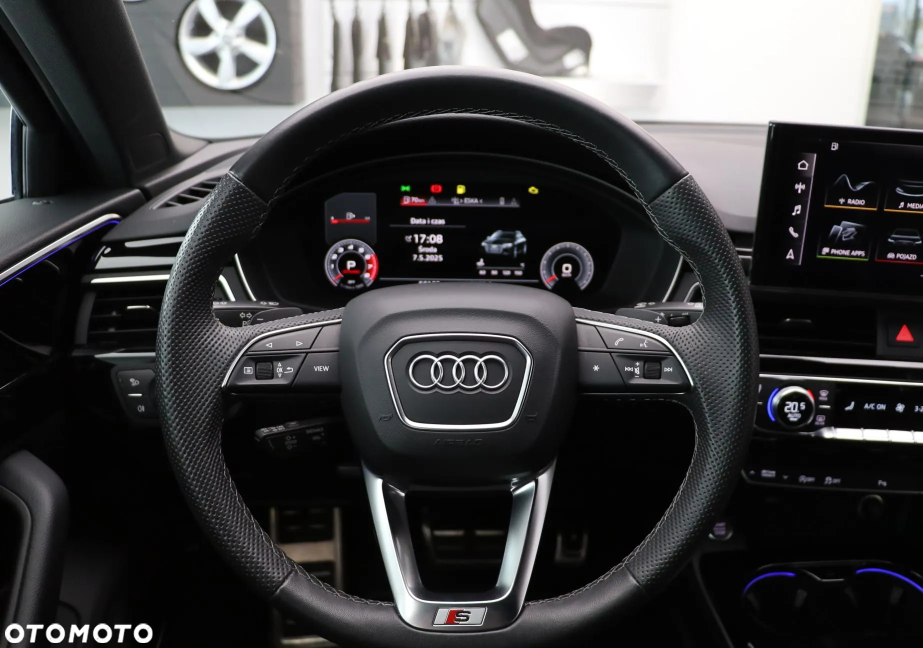 Audi A4 - 24