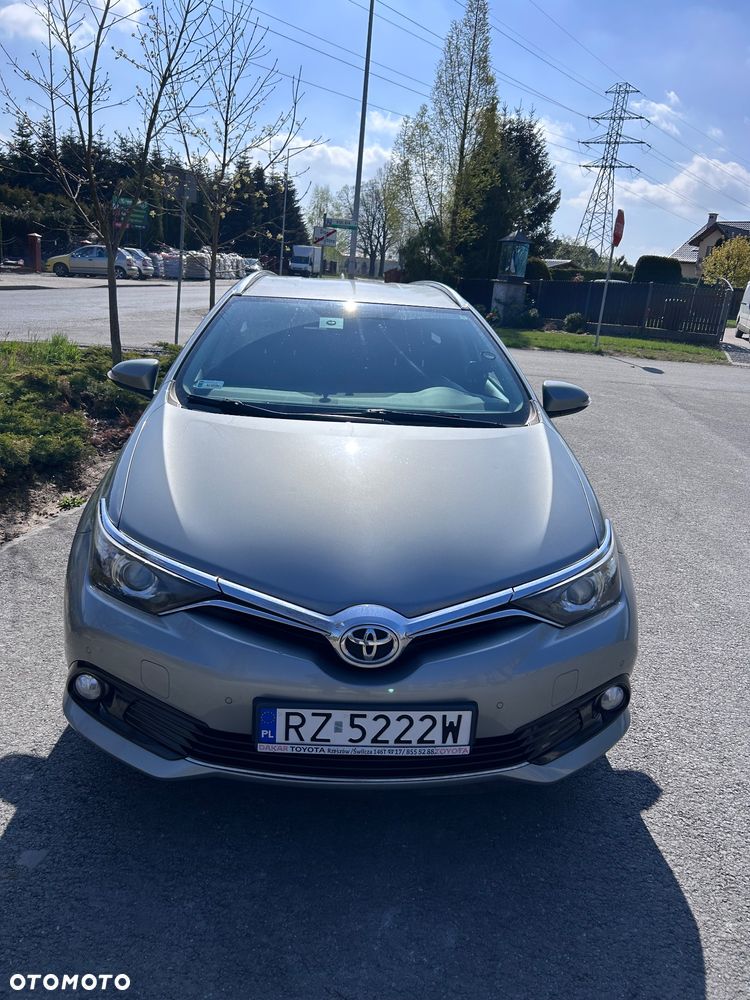 Toyota Auris 1.6 Comfort - 2